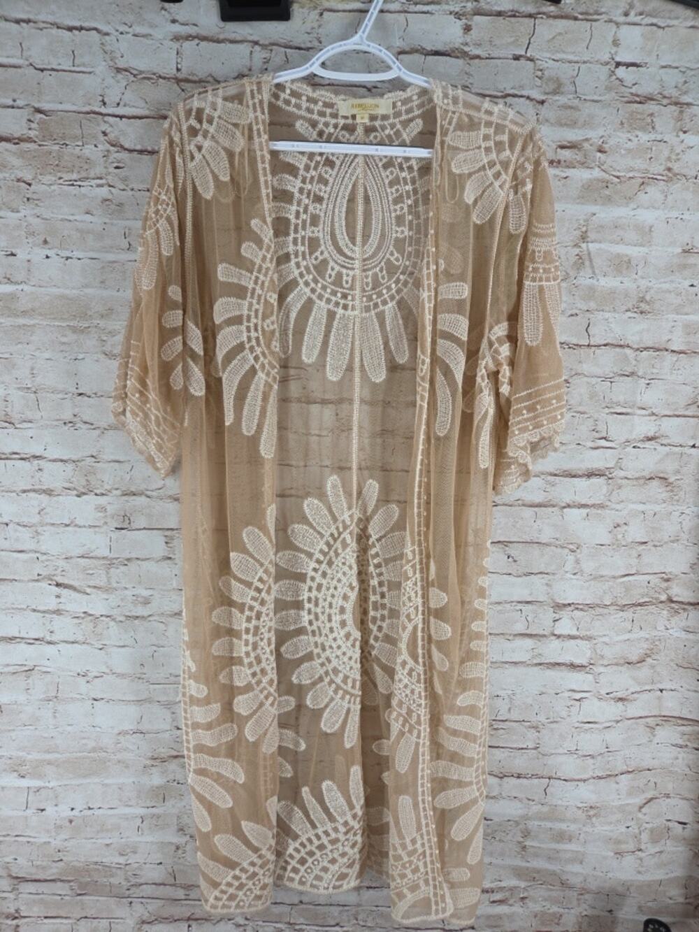 Rebellion Again Lace Duster Top Beige Color Medium
